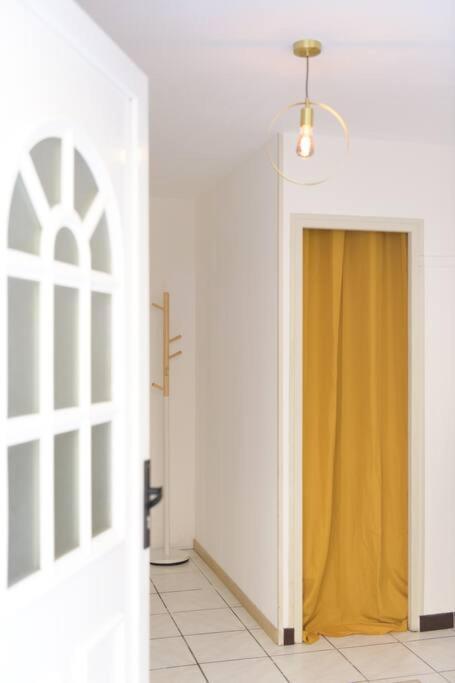 Ylang-Ylang, Maison De Village A 10 Minutes Des Plages サン・ローラン・ド・ラ・サランク エクステリア 写真